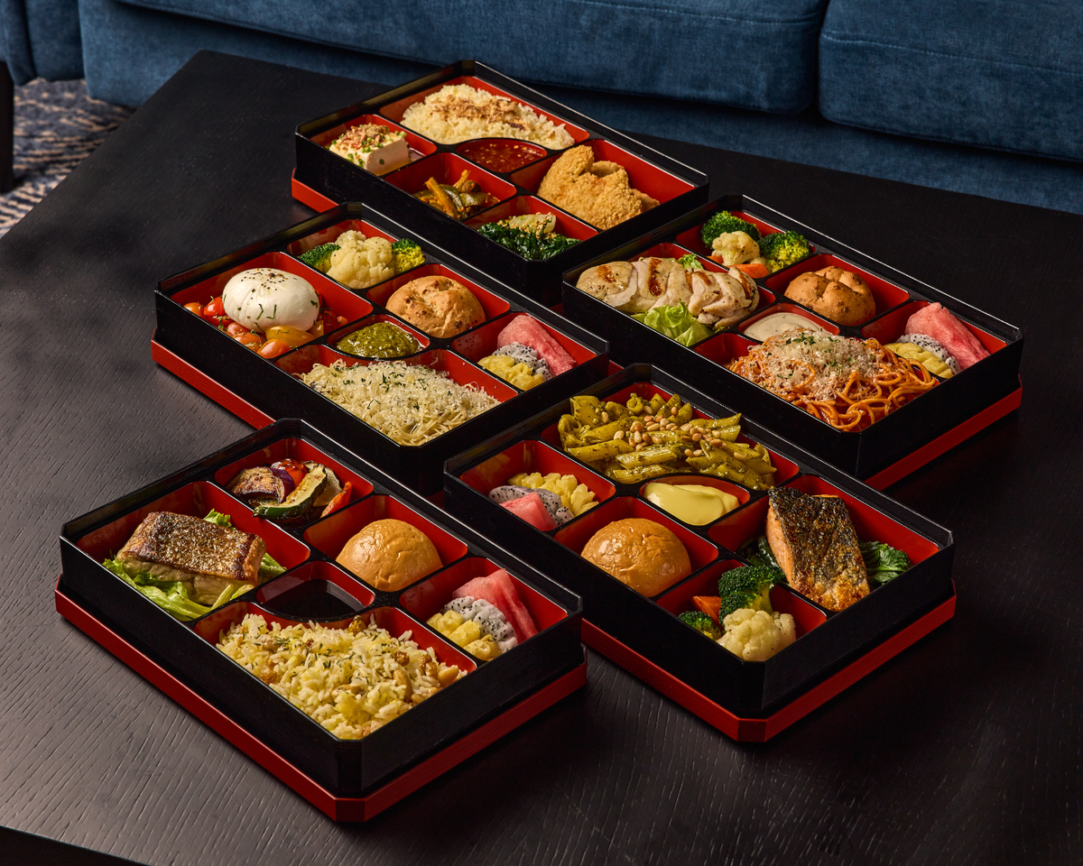 Catering To-Go Premium Classic Bento Boxes – Tablescape Restaurant & Bar